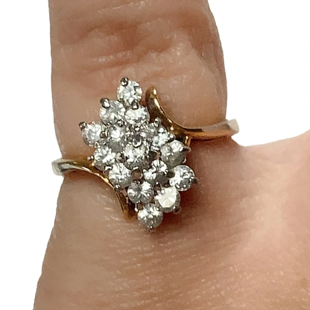 Gold Tone Waterfall‎ Rhinestone Ring Sz 6.5